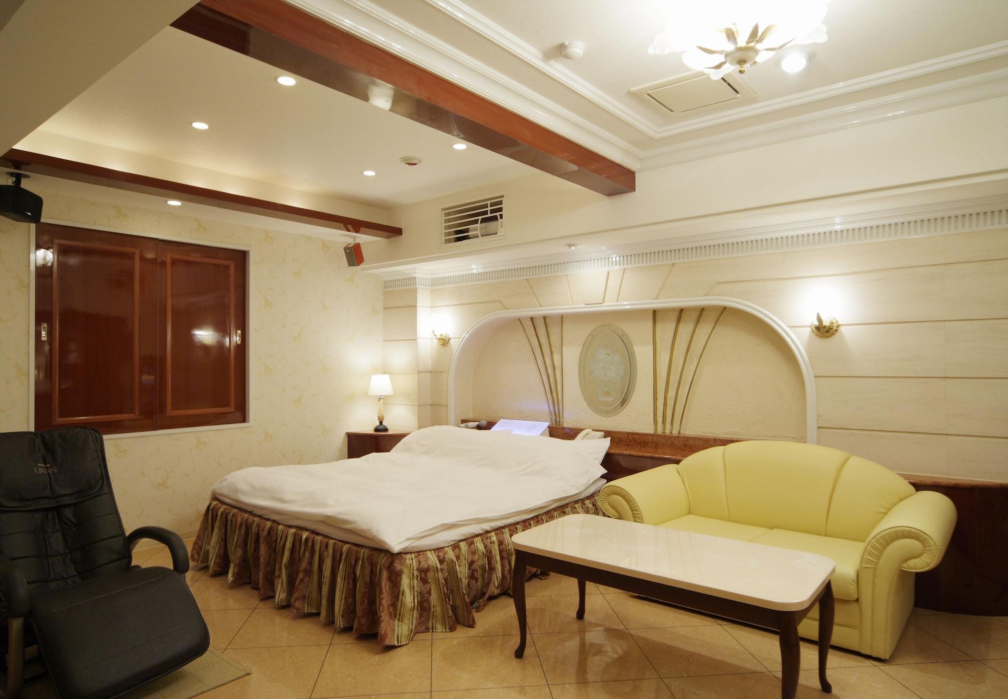โรงแรมแกรนด์ ไฟน์ เกียวโต มินะมิ ที่จอดรถฟรี - สำหรับผู้ใหญ่เท่านั้น ภายนอก รูปภาพ